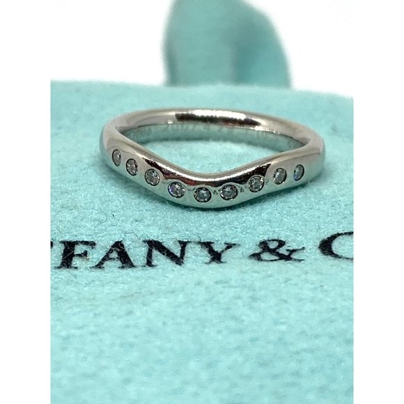 $2400 2400Tiffany & Co. Elsa Peretti Wave Diamond Wedding Band Platinum 0.10 CTW